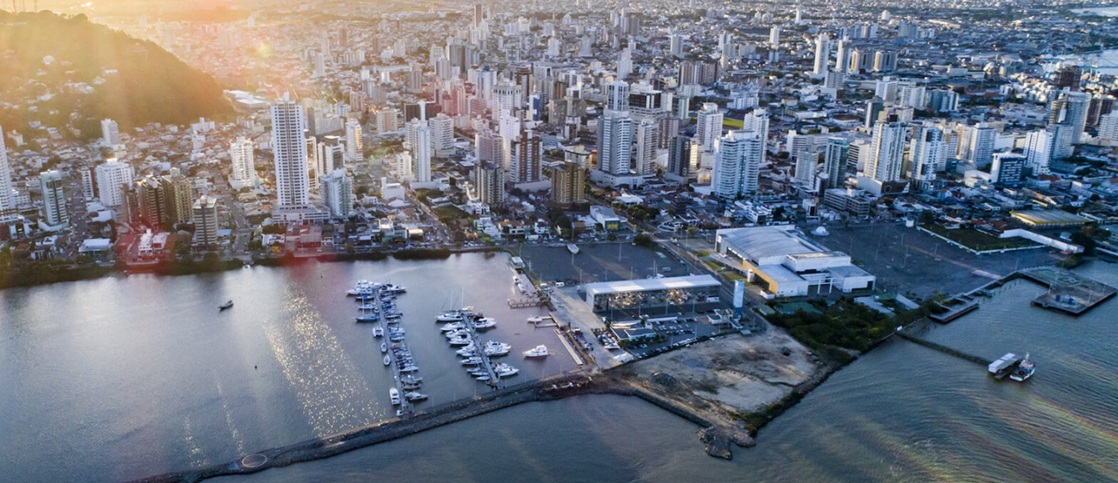 Itajaí 166 anos: por que a cidade se tornou um dos melhores lugares para investir em imóveis no Brasil